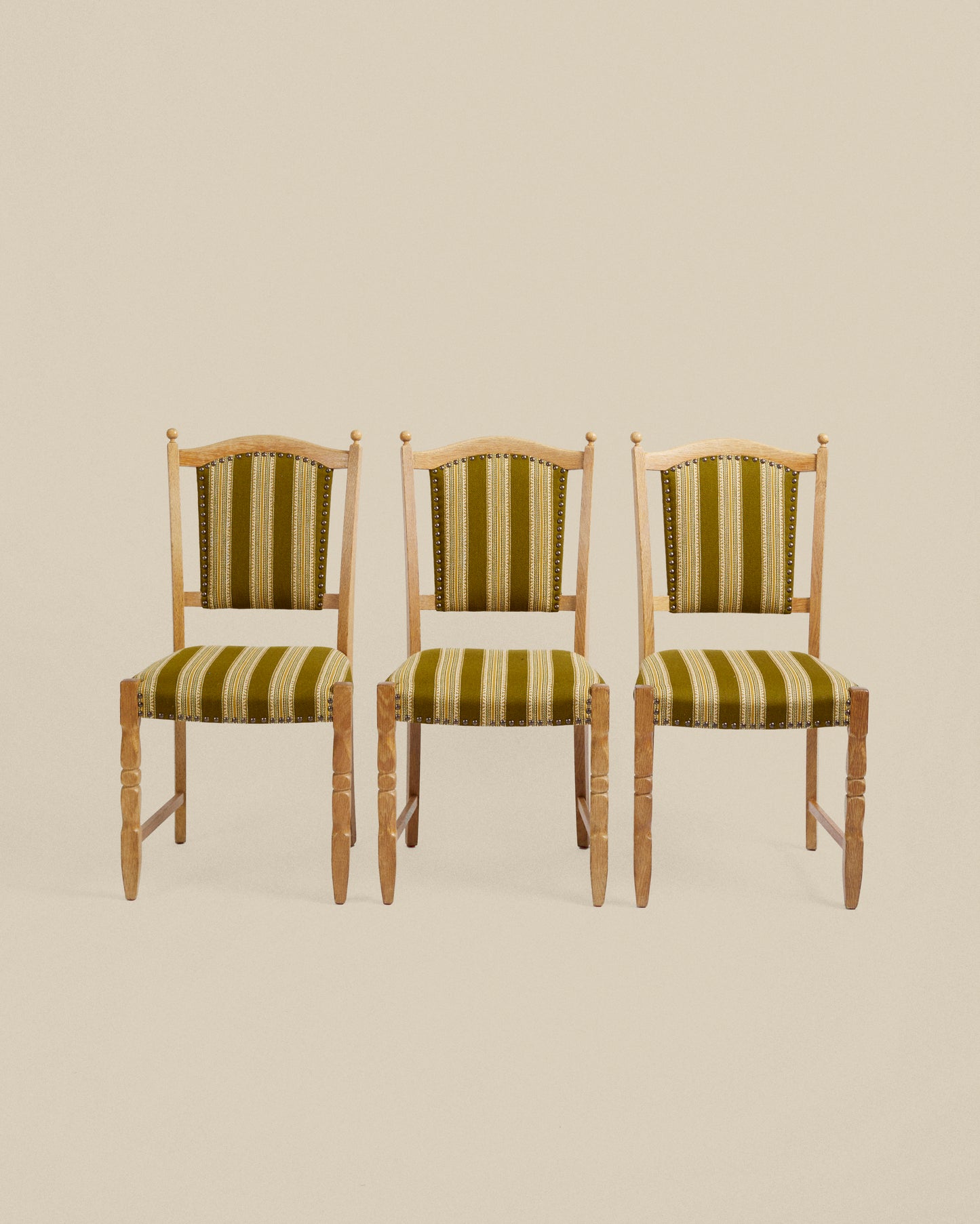 Set of 6 Henning Kjaernulf dining chairs