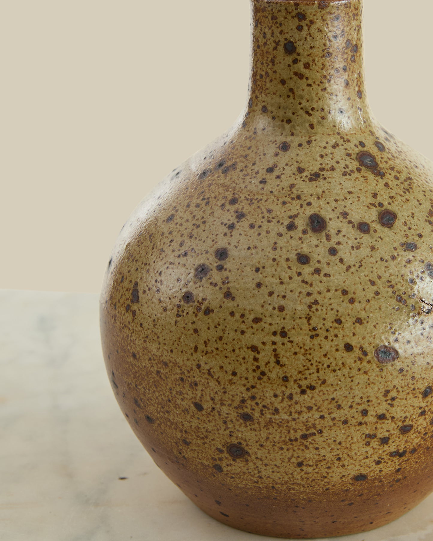 Speckled ceramic lamp (no shade)