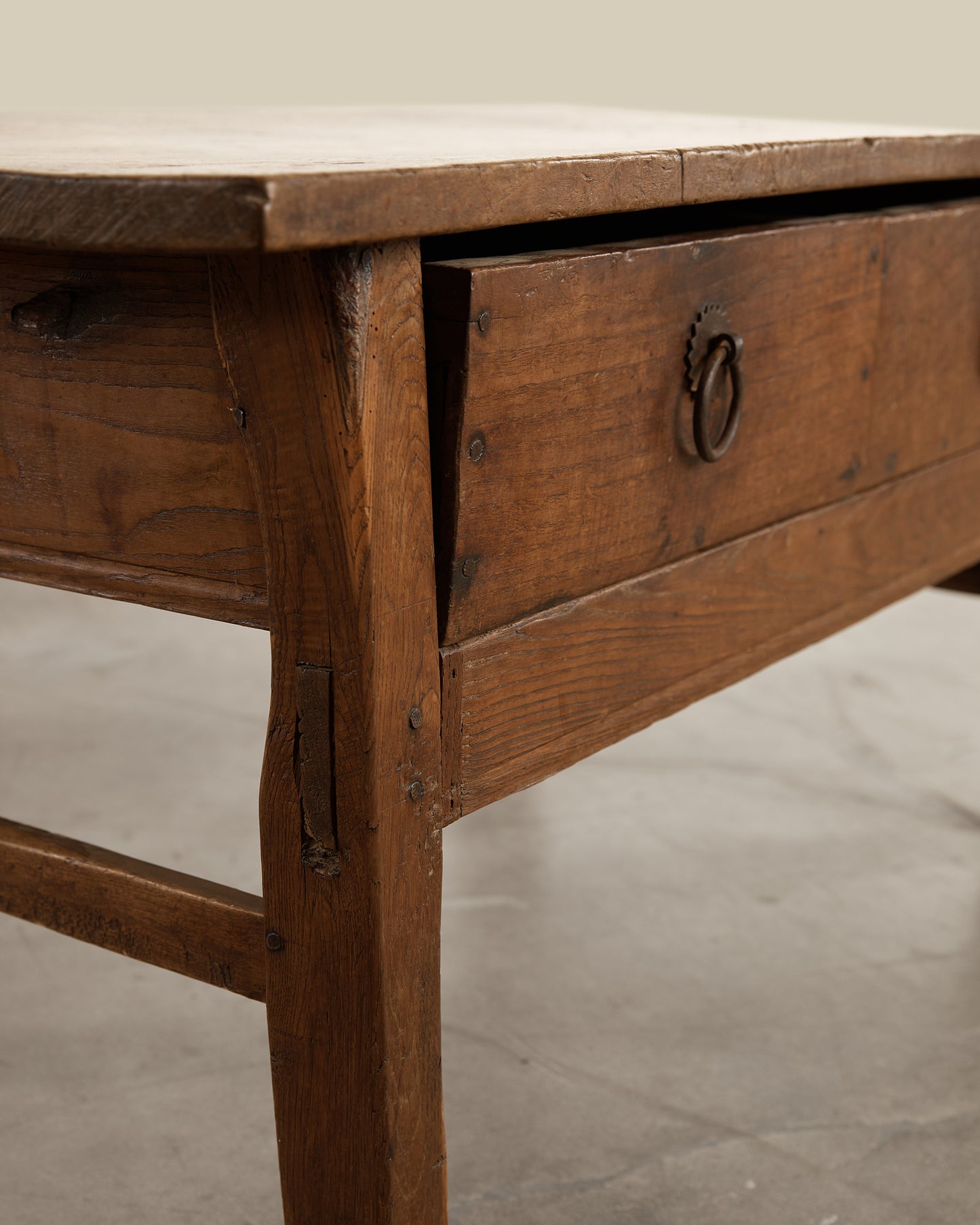 2 drawer coffee table