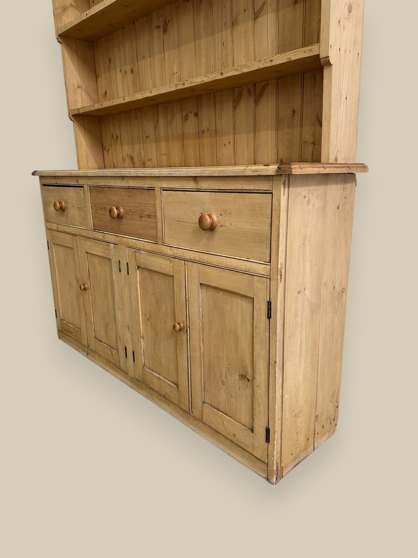 Pine stepback hutch