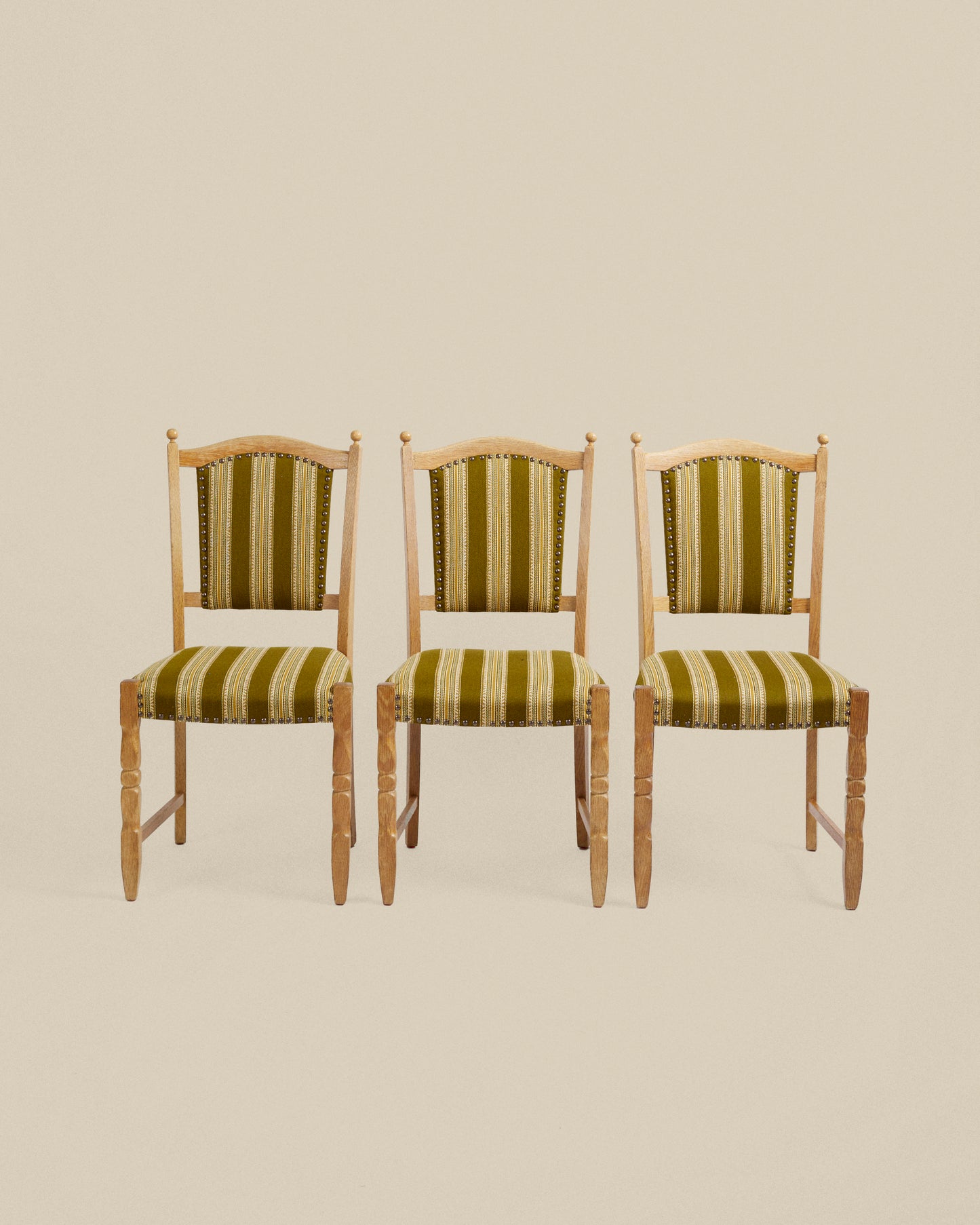 Set of 6 Henning Kjaernulf dining chairs