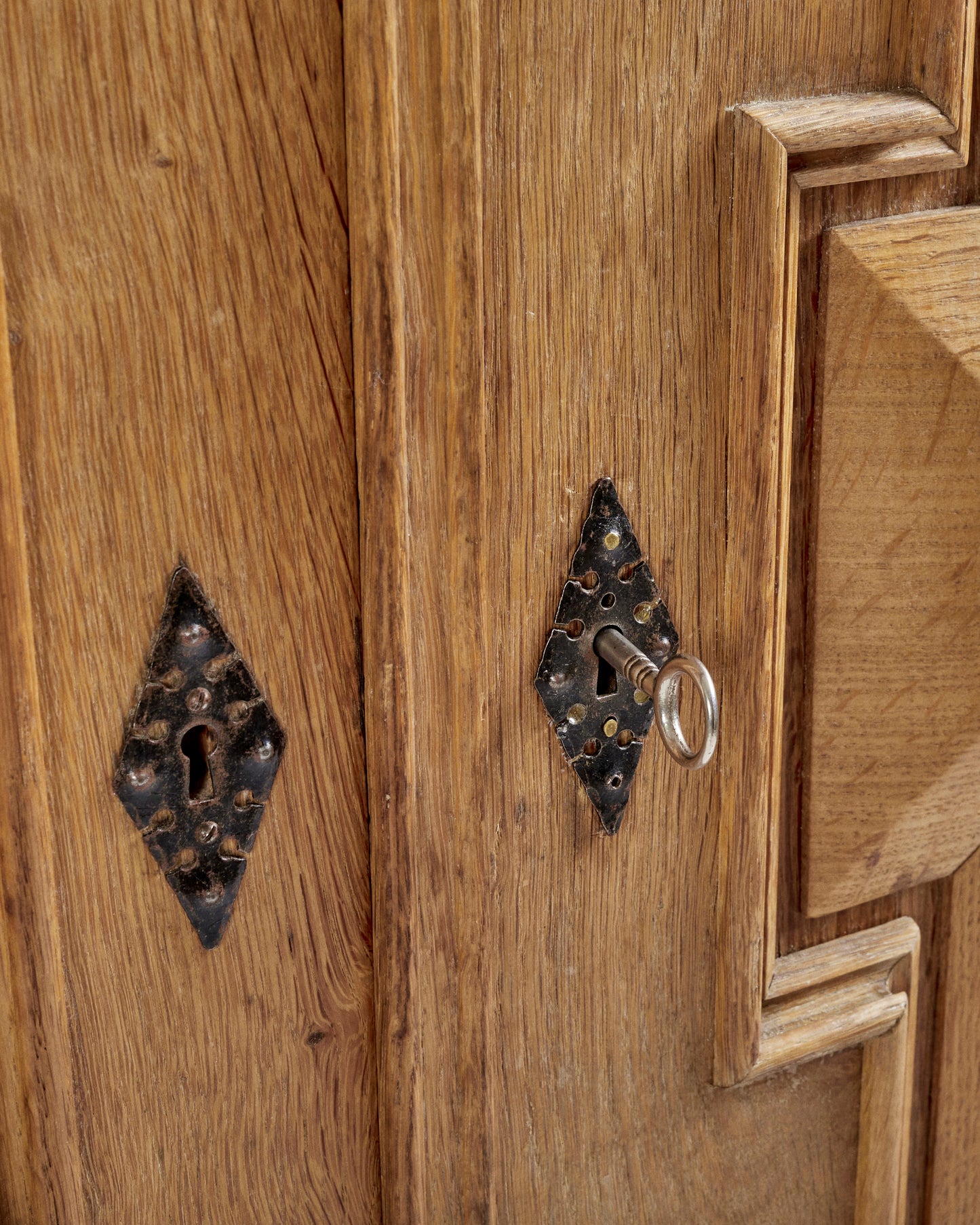 Henning Kjaernulf oak cabinet