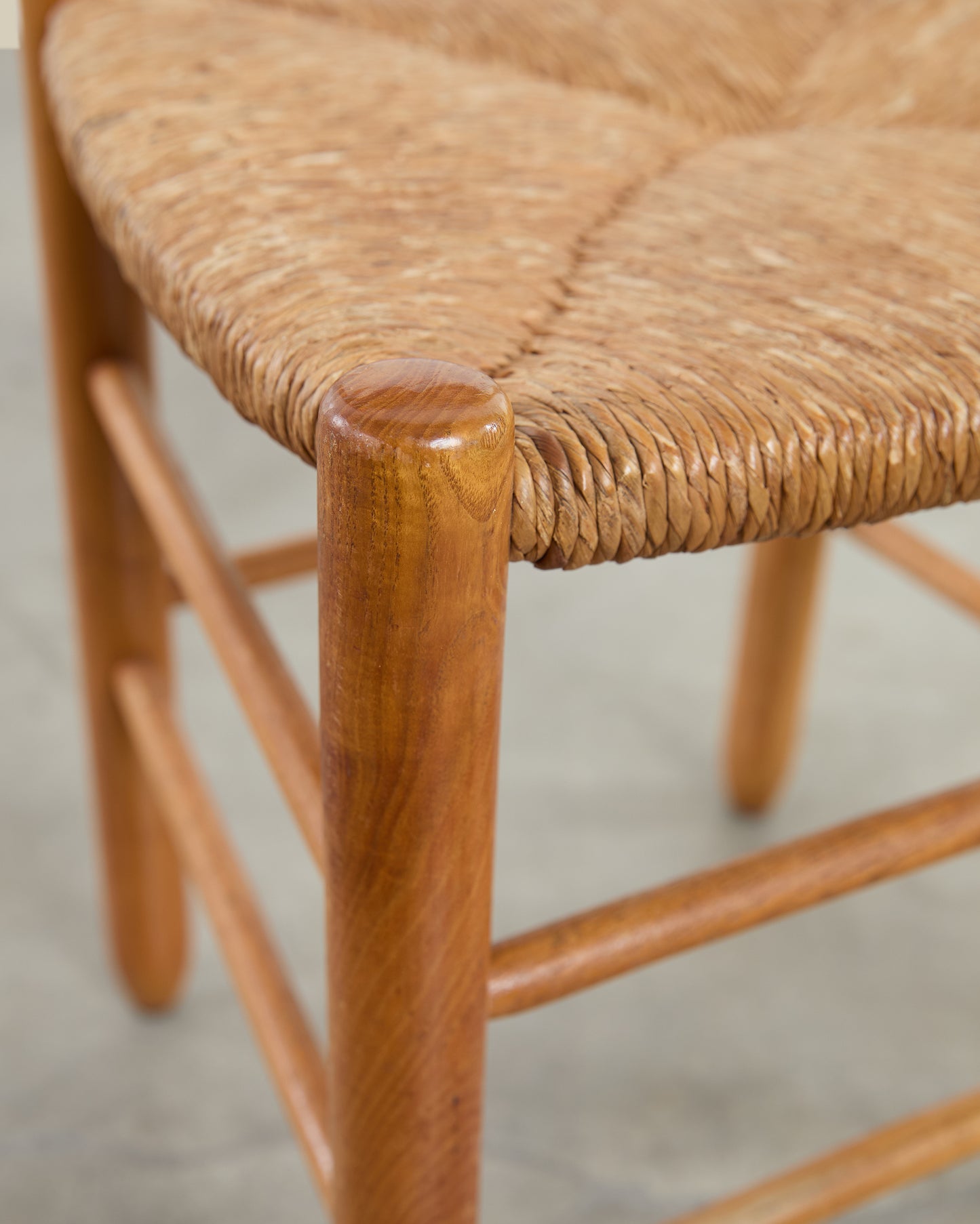 Set of 4 oak and rush dining chairs