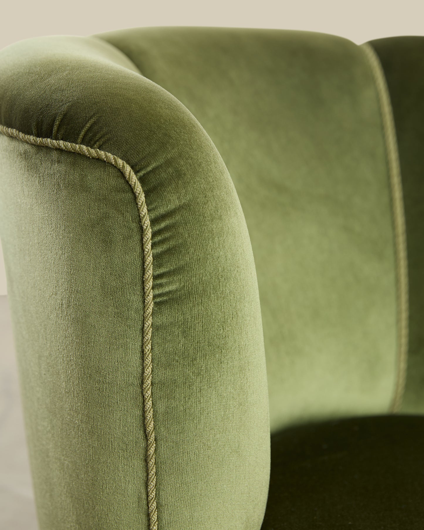 Slagelse green mohair banana sofa