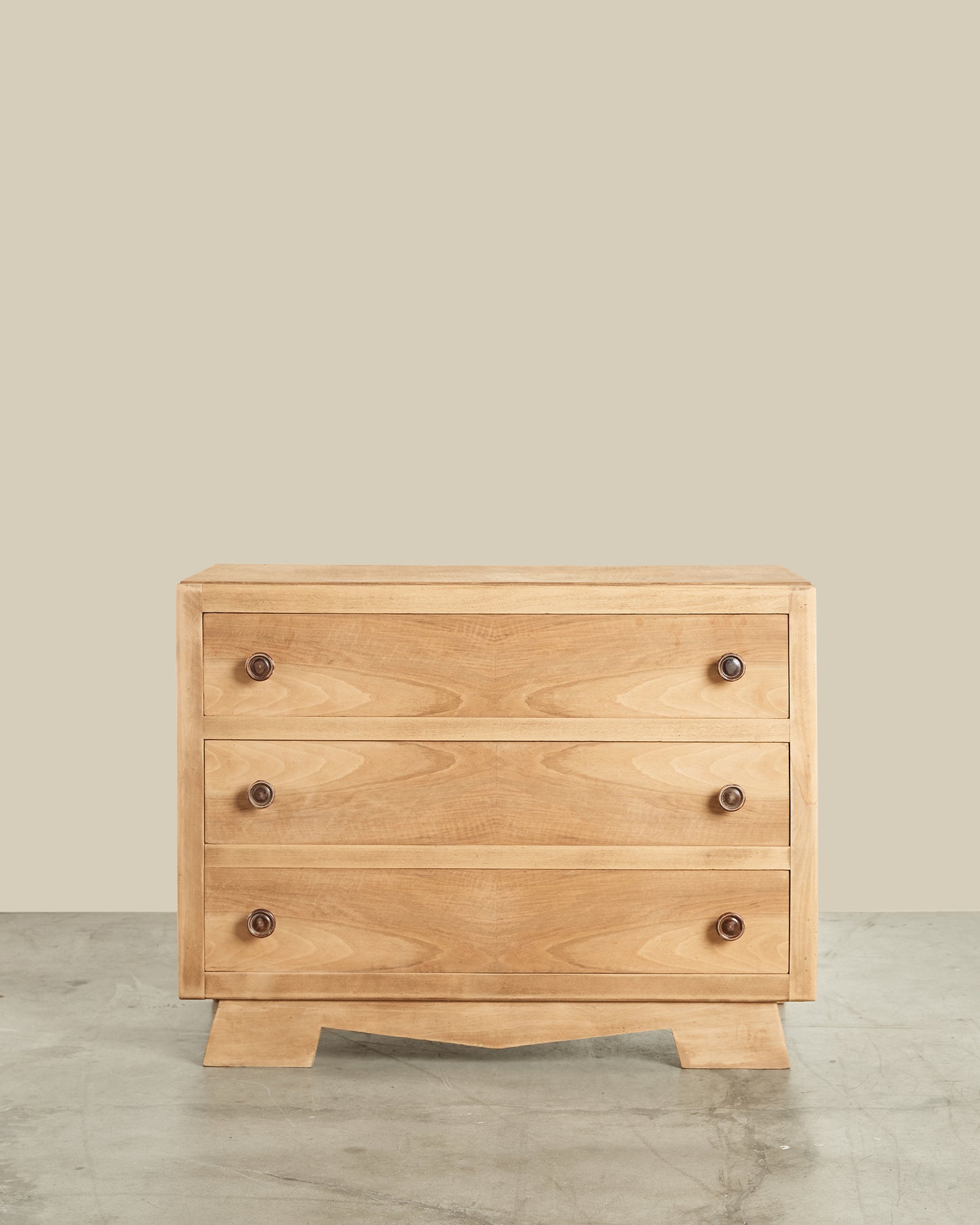 3 drawer deco dresser
