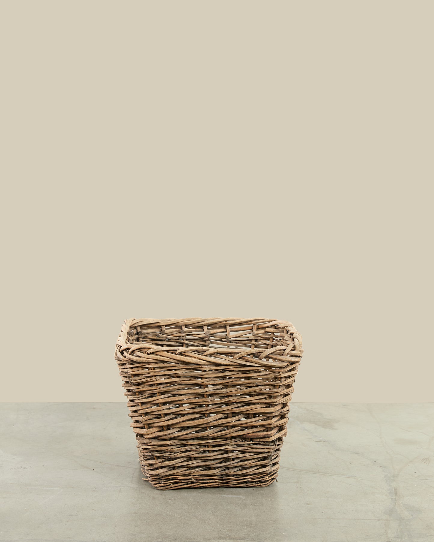 French reed basket