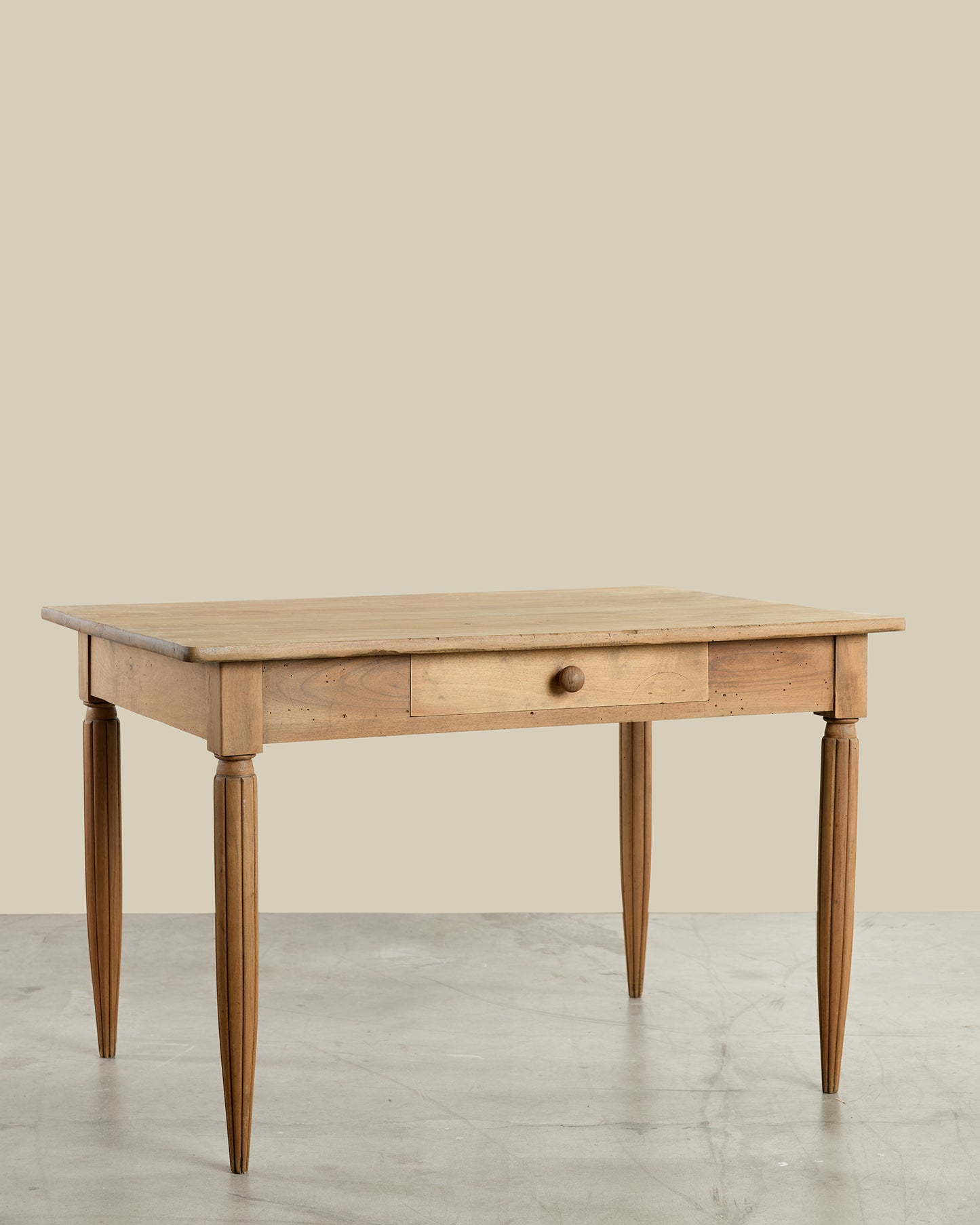 French fluted leg desk