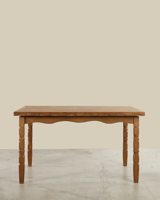Danish oak dining table w/ extensions