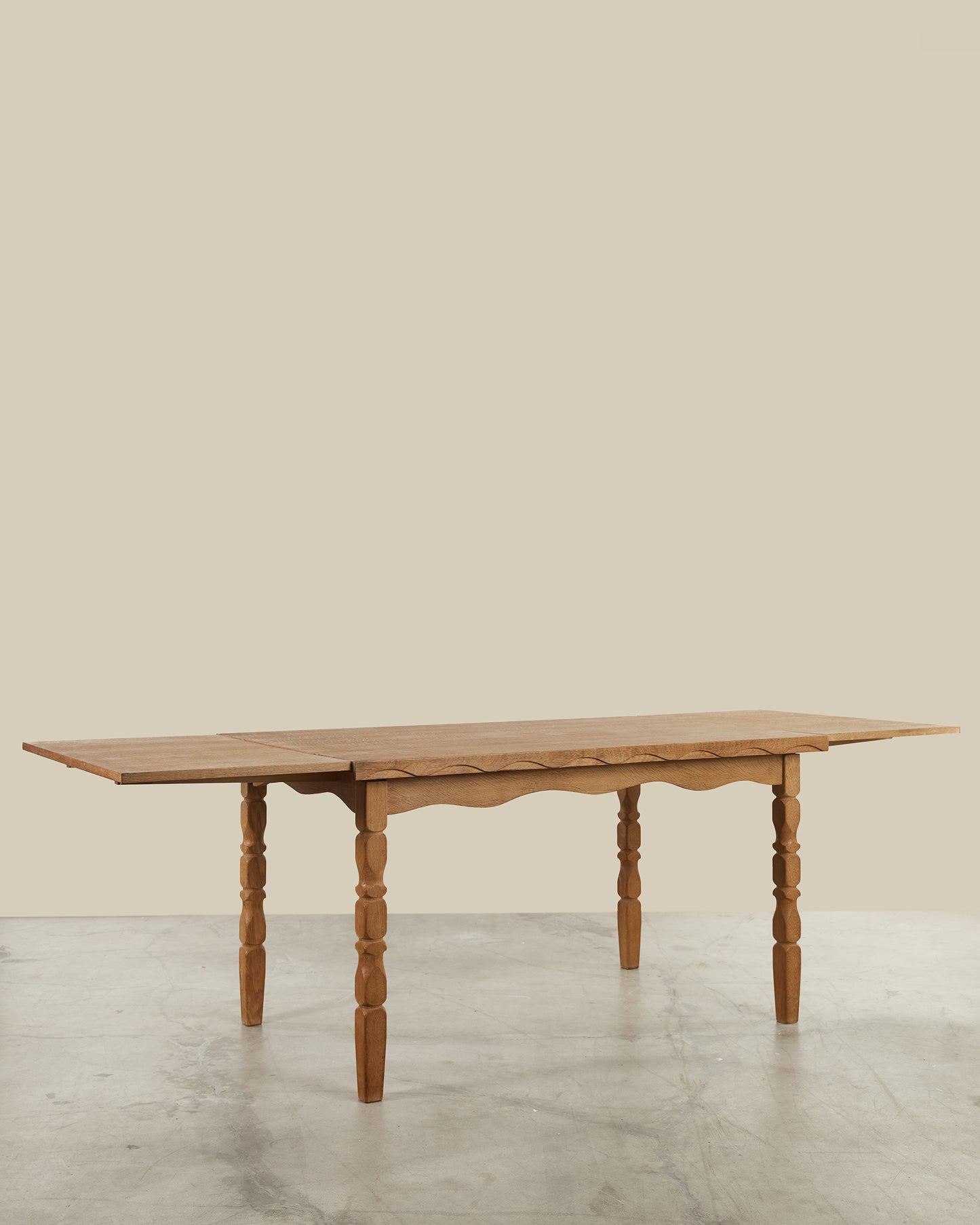 Danish oak dining table w/ extensions