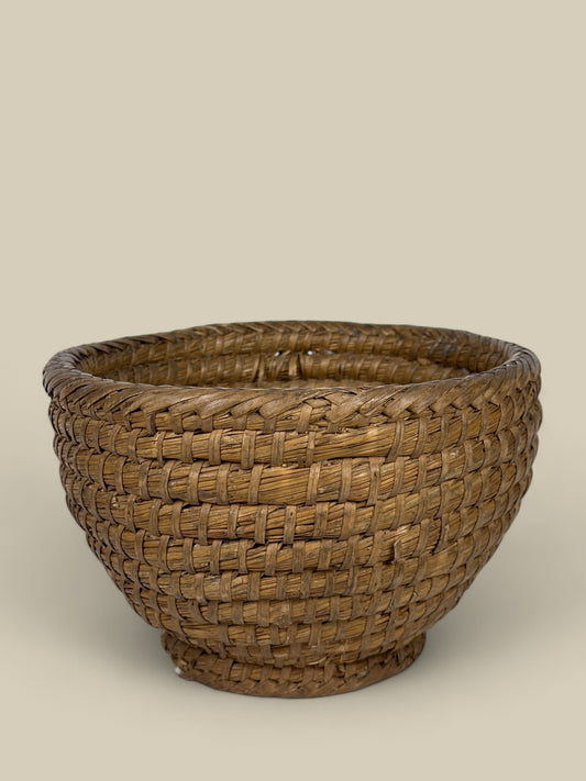 Rope weave basket