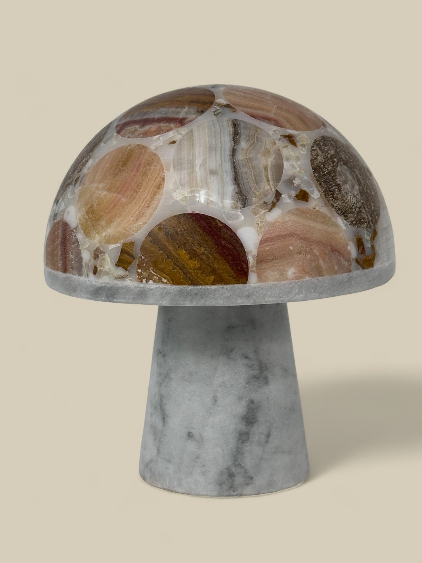 Onyx mushroom lamp