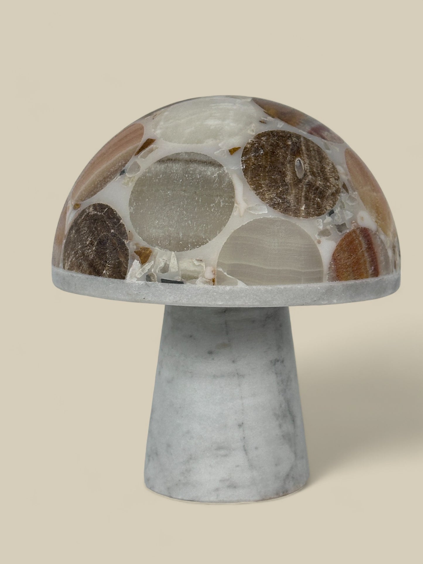 Onyx mushroom lamp