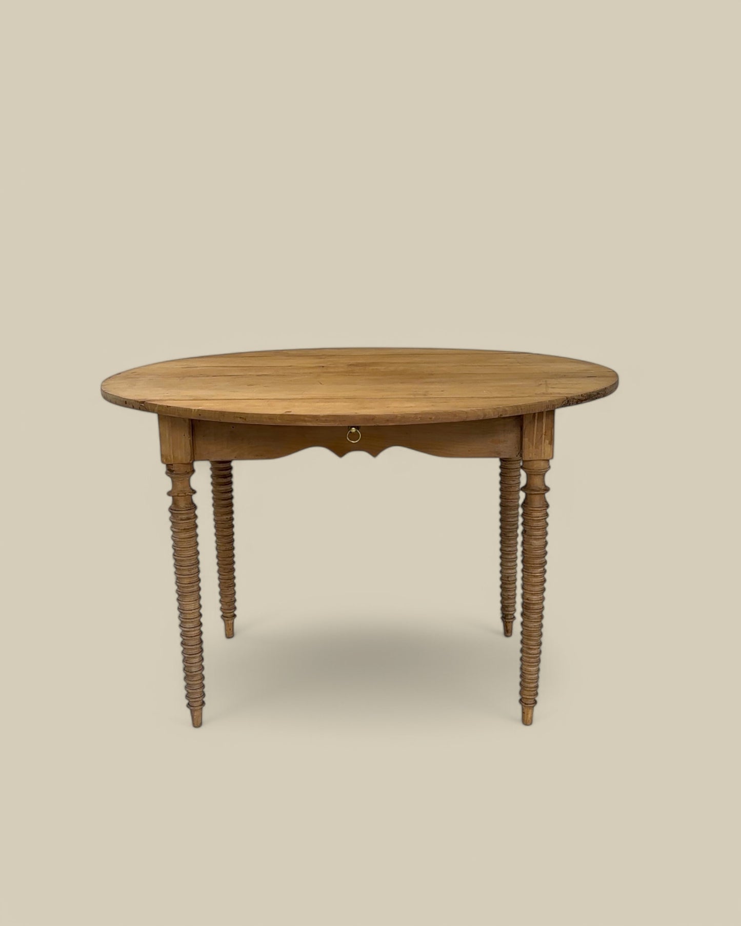 Rib legged drop leaf pine table