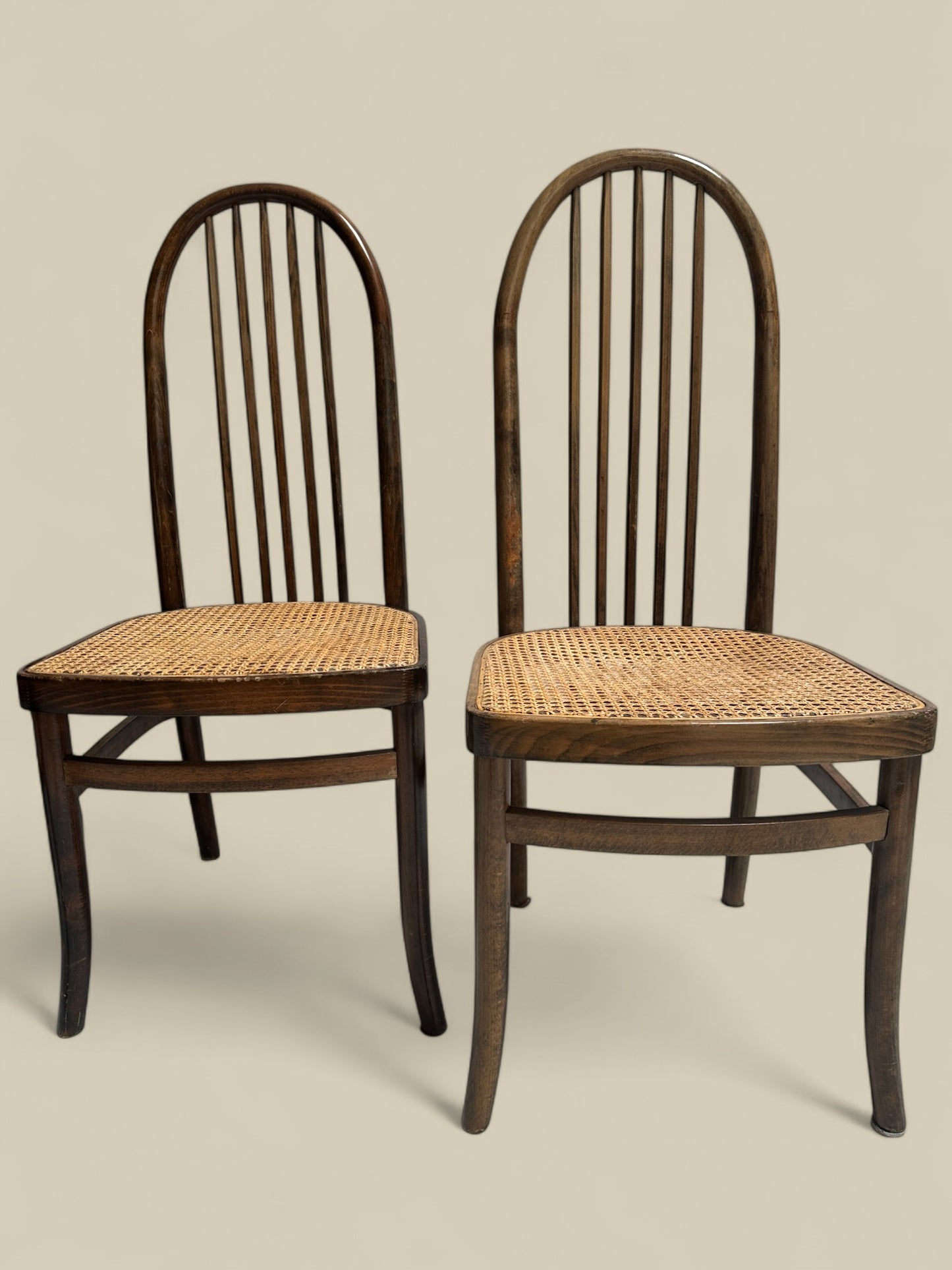 Set of 4 Windsor chairs