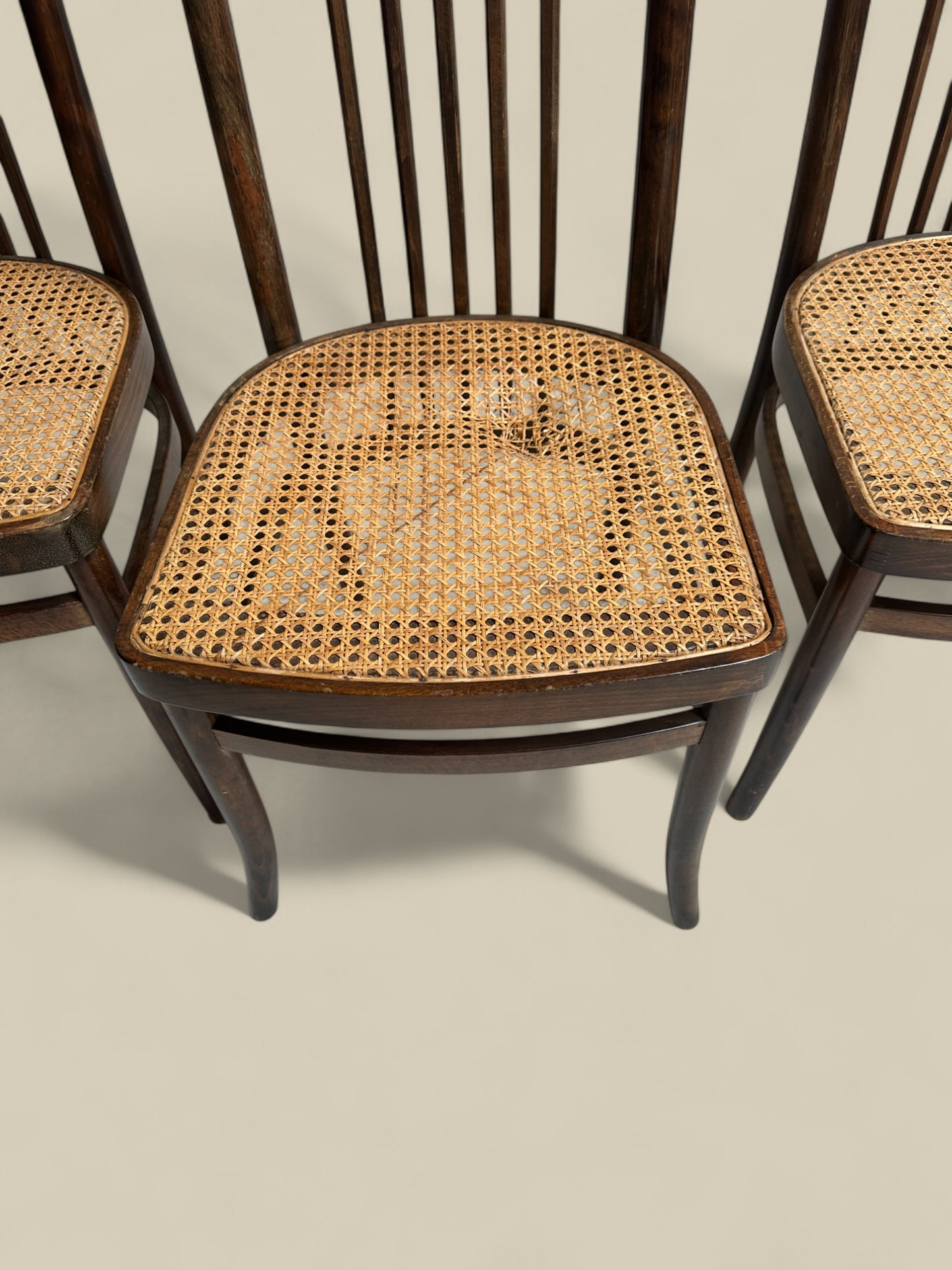 Set of 4 Windsor chairs