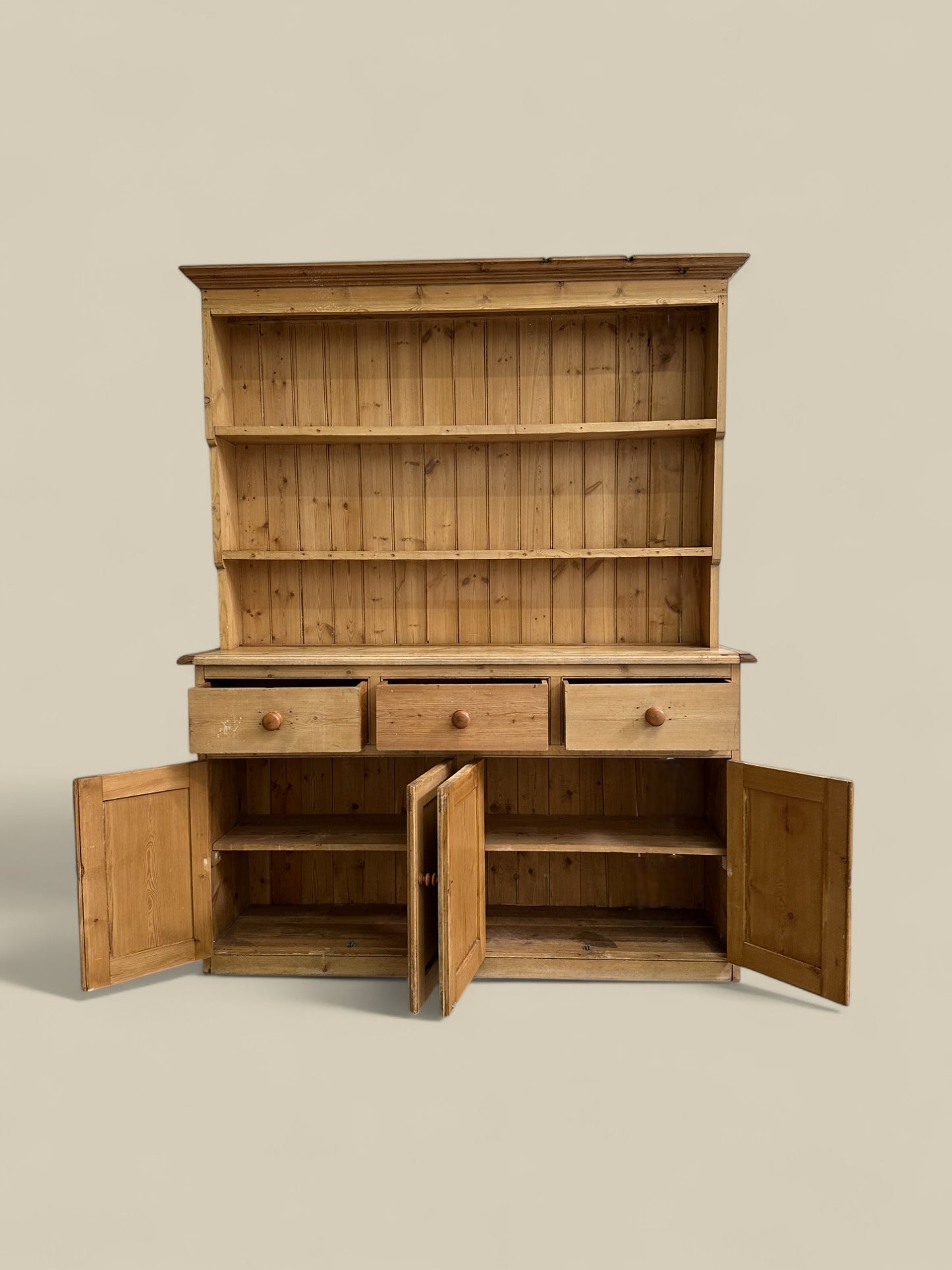 Pine stepback hutch